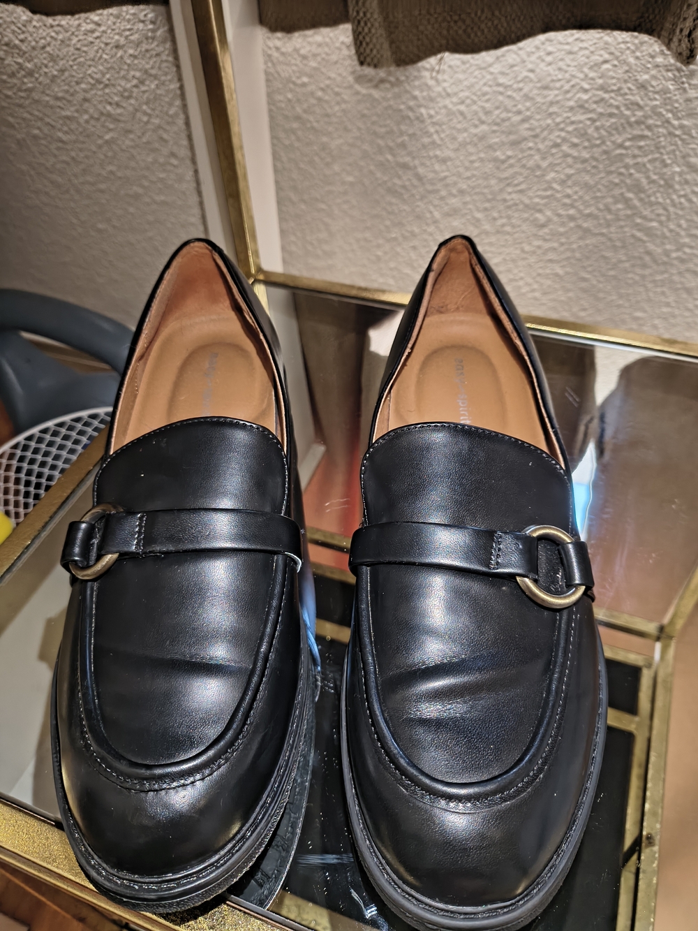Womens Black Leather Slip-On Loafers